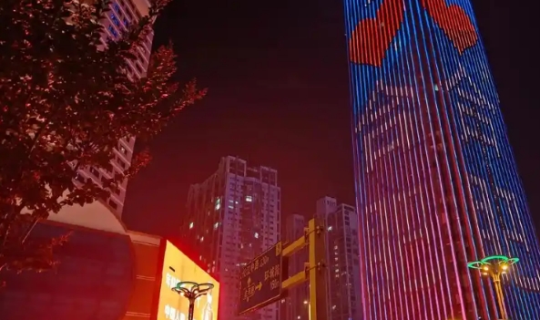 年终购车季：政策激励与市场冲刺的双重奏